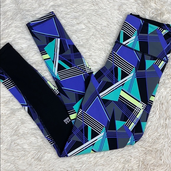 Victoria's Secret Pants - VSX Knockout Tight